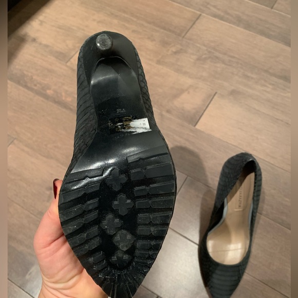 Stilettos - Picture 3 of 5